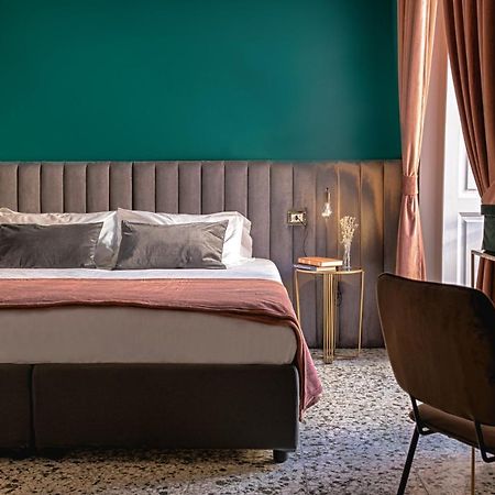 Quatrum Napoli - B&B מראה חיצוני תמונה