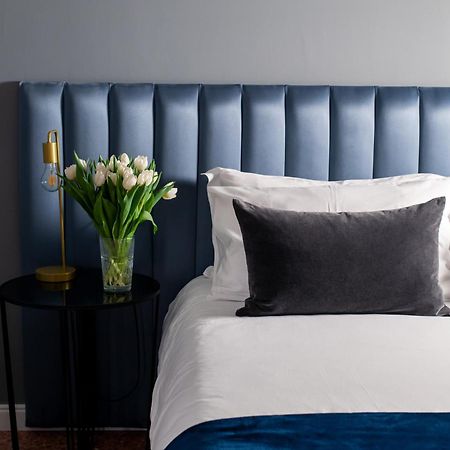 Quatrum Napoli - B&B מראה חיצוני תמונה