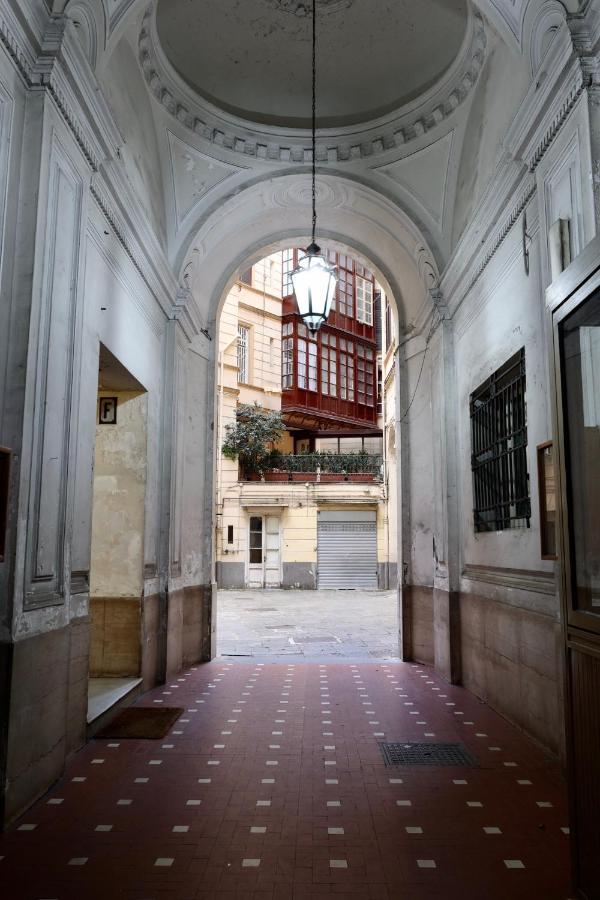 Quatrum Napoli - B&B מראה חיצוני תמונה