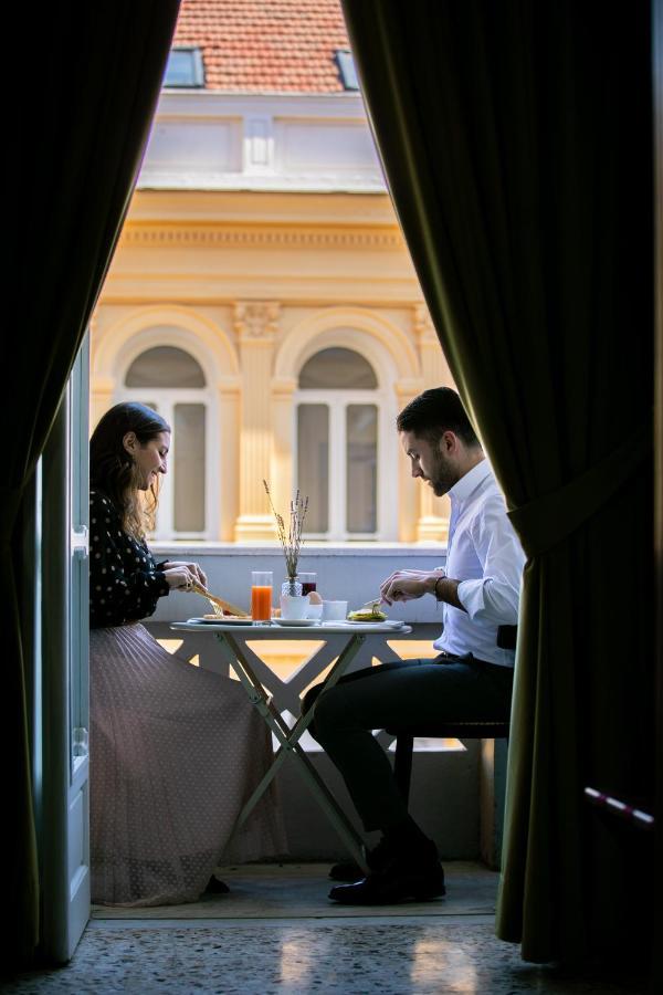 Quatrum Napoli - B&B מראה חיצוני תמונה