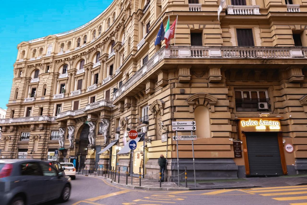 Quatrum Napoli - B&B מראה חיצוני תמונה
