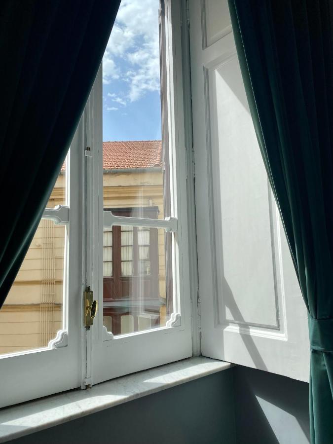 Quatrum Napoli - B&B מראה חיצוני תמונה